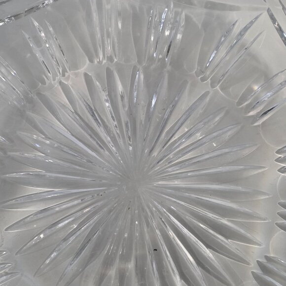 Crystal Clear Industries 24% Lead Crystal Bowl -Poland 7" diameter by 3" tall - Picture 4 of 10